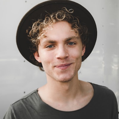 Alex Sterling